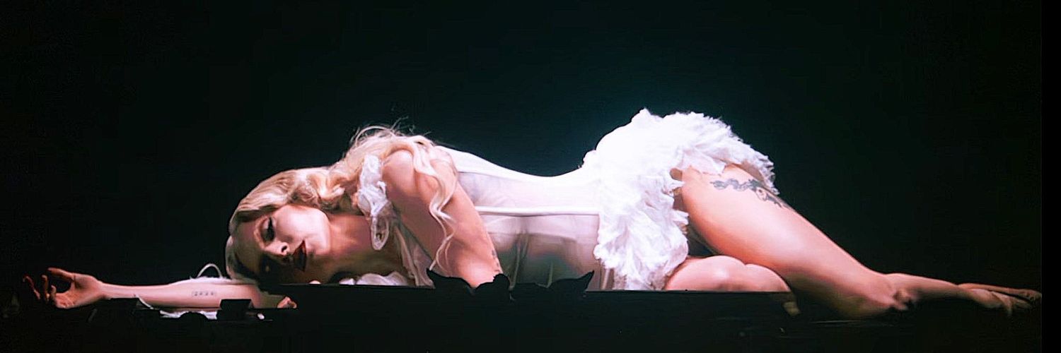 Alaurentius 🥂 banner