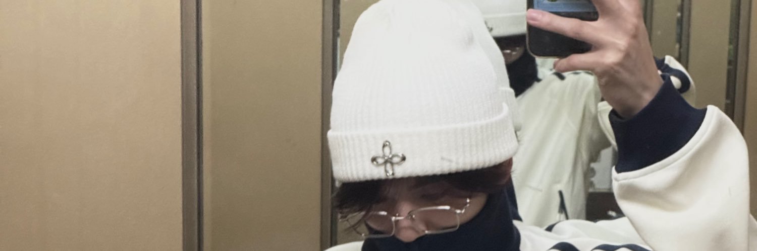0320Yuj's profile banner image