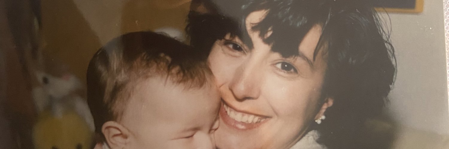 Claraaho's profile banner image