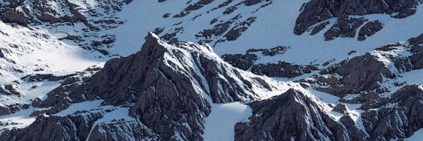 mailhingg Profile Banner