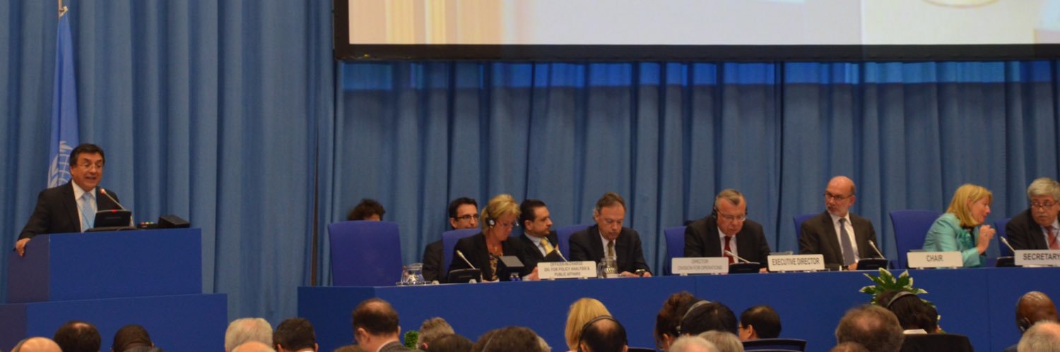 Ernesto Pazmiño Granizo banner