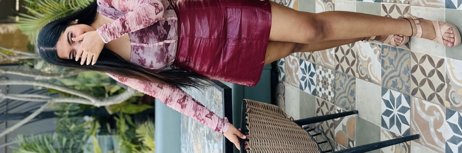 khushboodaryani's profile banner image
