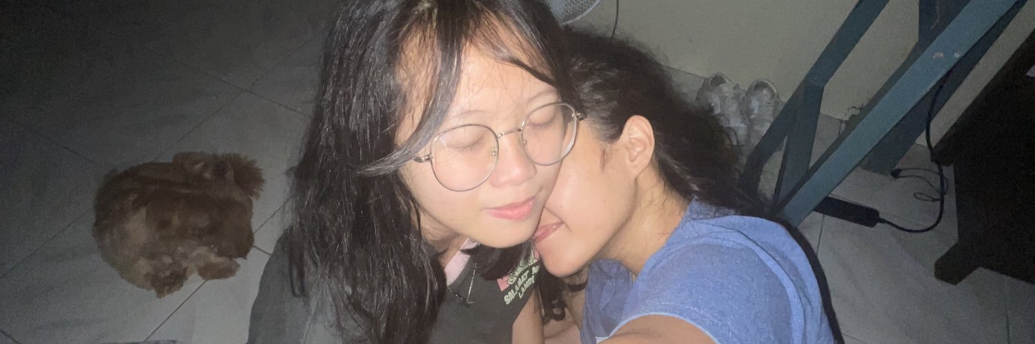 devraellajulia's profile banner image