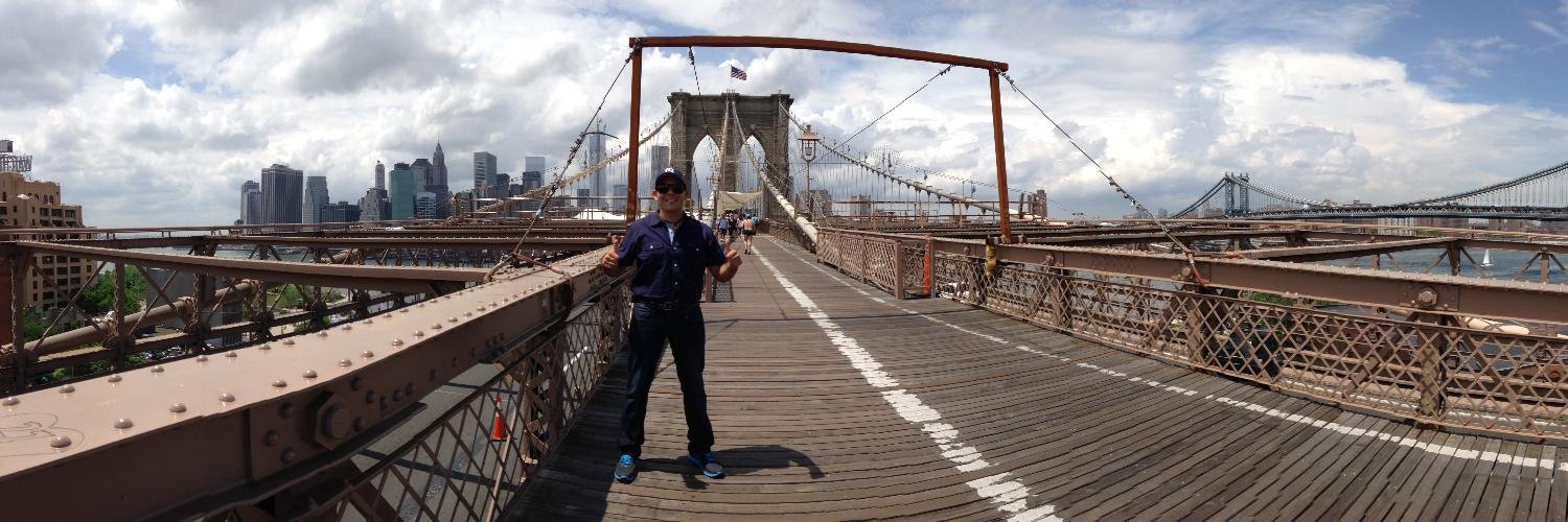 LuisLaraB's profile banner image