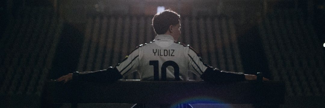 Alee1897's profile banner image