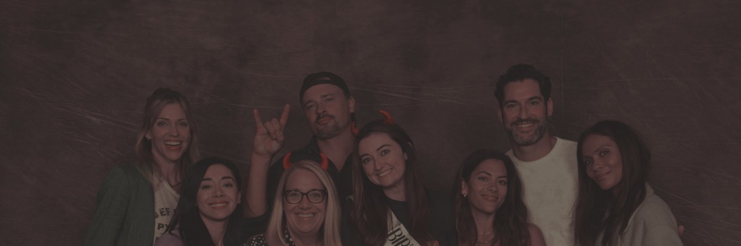 Char 𓆰𓆪 banner