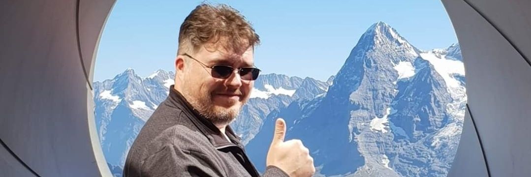 mantodanger's profile banner image