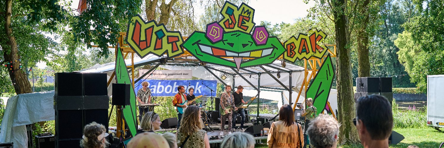 UitJeBak's profile banner image