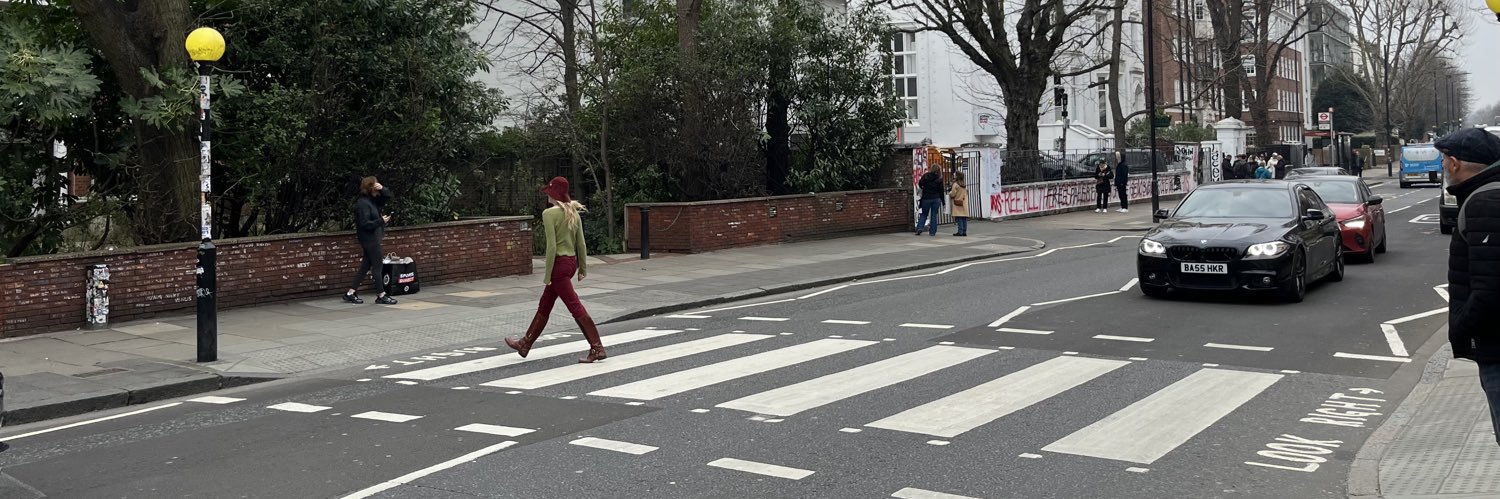 bowie_______'s profile banner image