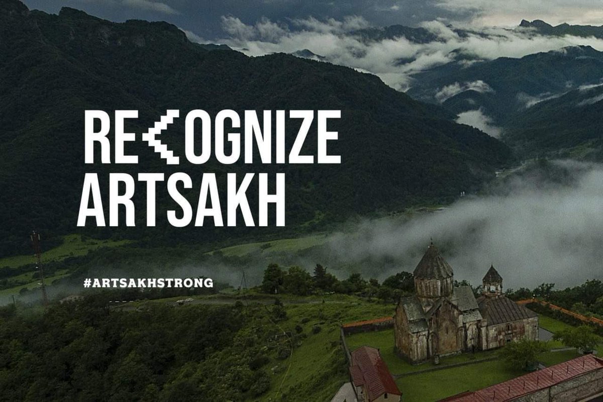 MakeL_veNotWar's profile banner image