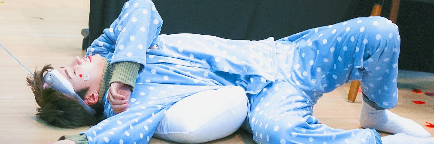 zing_a_song's profile banner image