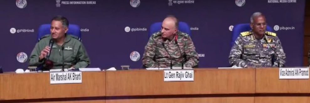 šąñṭòșḥ (शिस्तप्रिय - नेता )'s banner