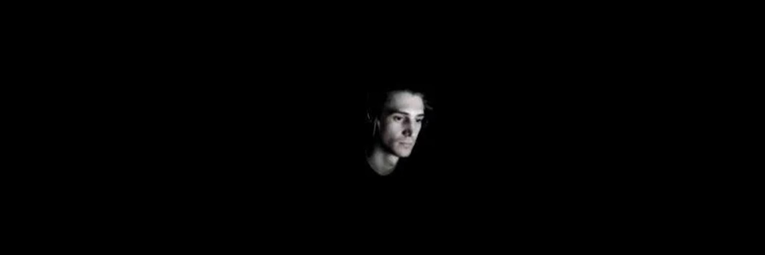 jutro's banner