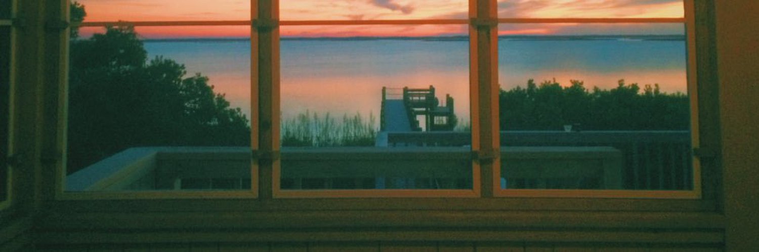 isabelhirsch10's profile banner image