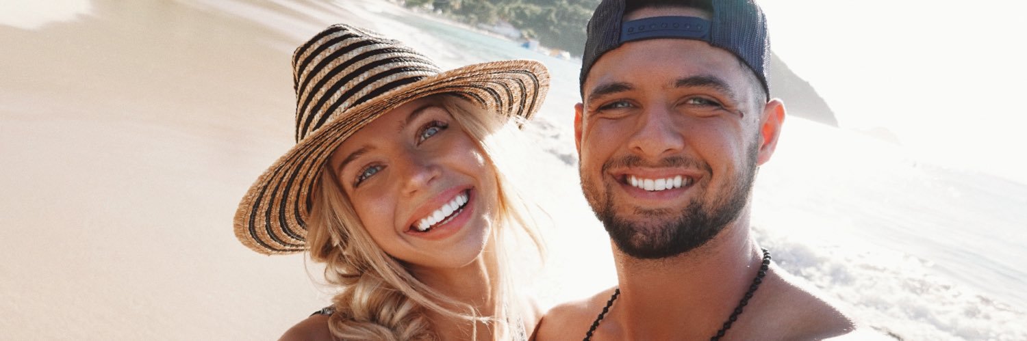 AllieDeBerry's profile banner image