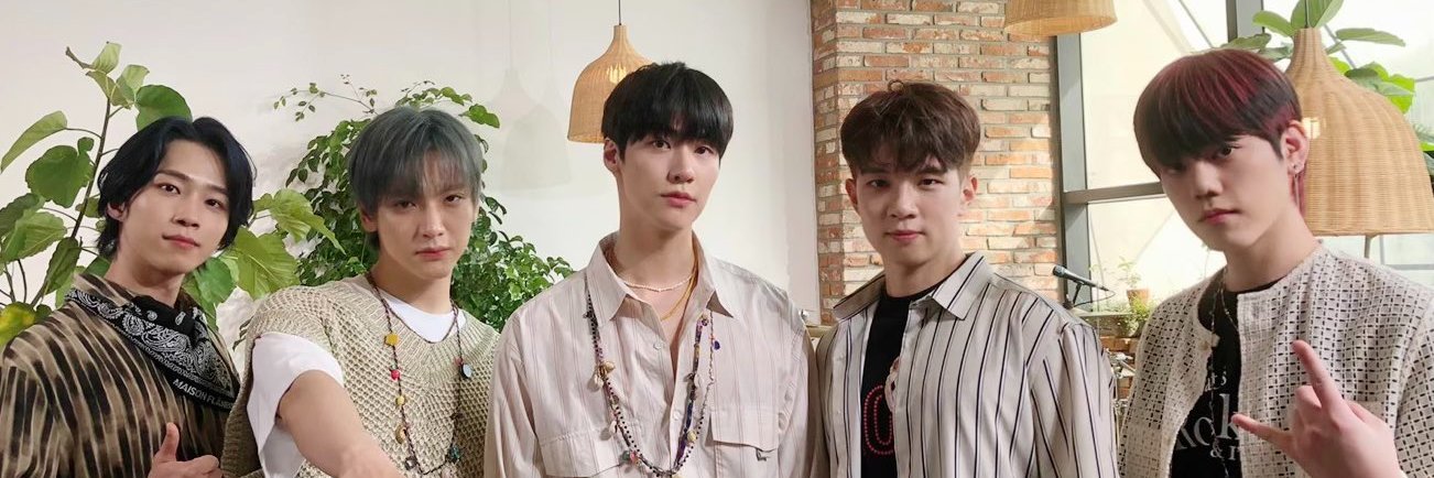 Utopia_world__'s profile banner image