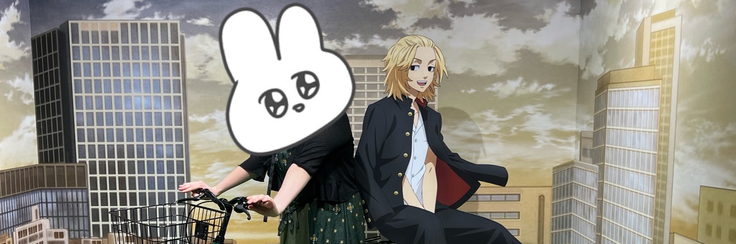 M__41920's profile banner image