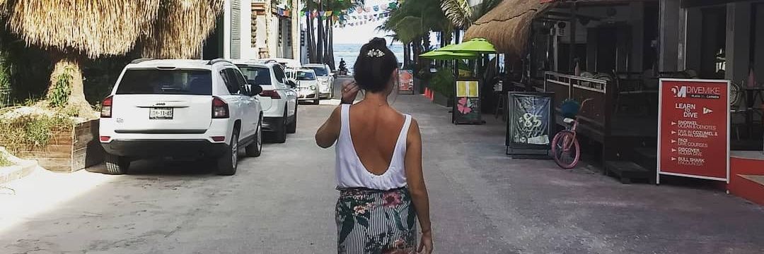 danielaisais's profile banner image