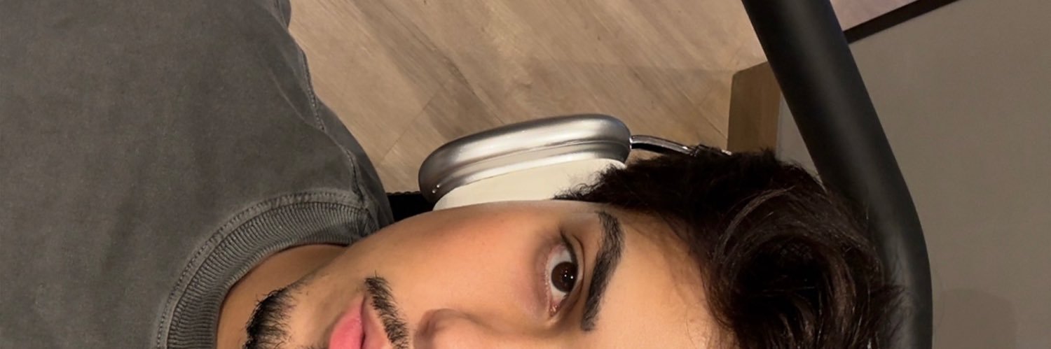 iamsaviow's profile banner image