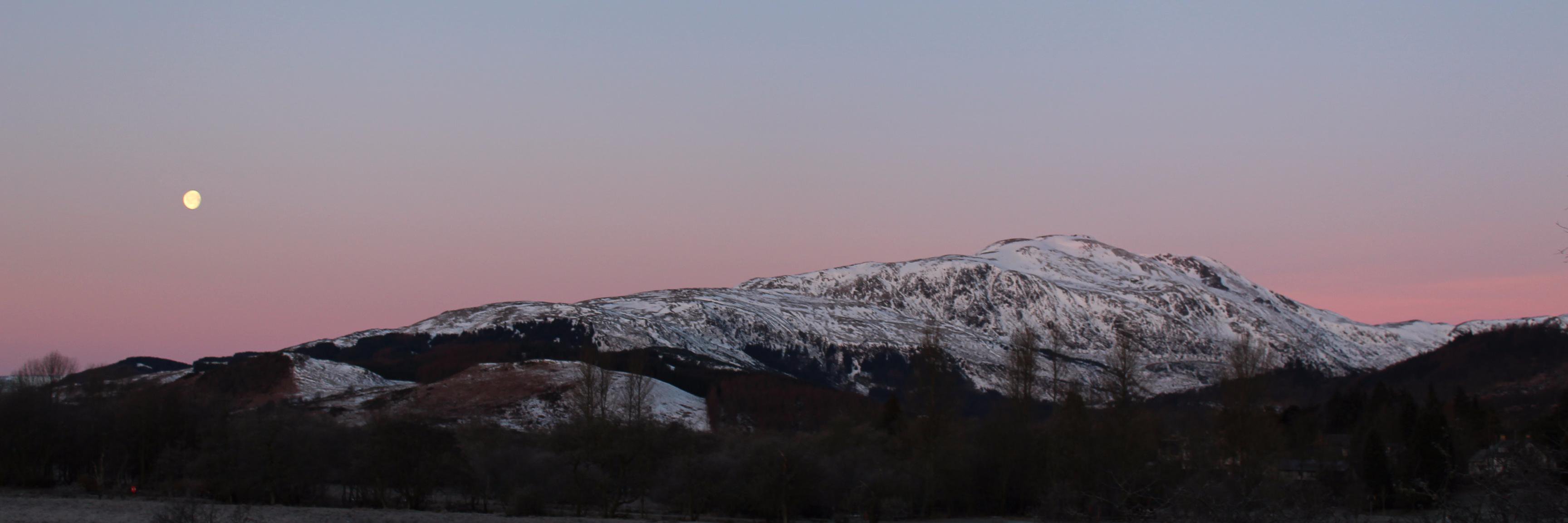 Lovely Wee Places banner