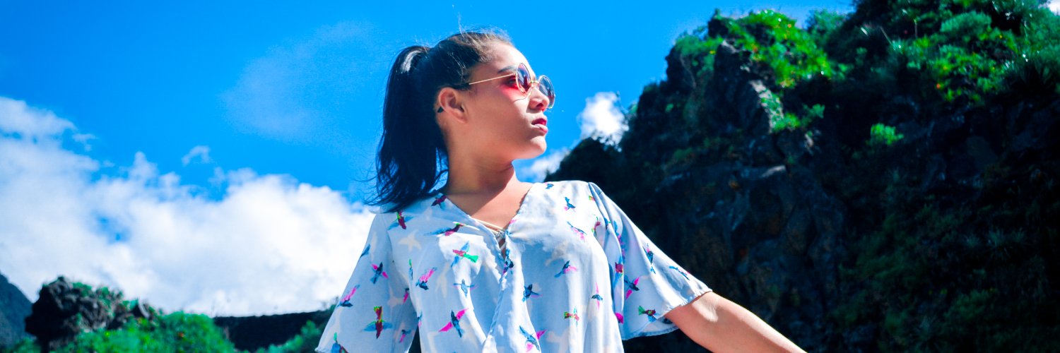 mishellzam22's profile banner image