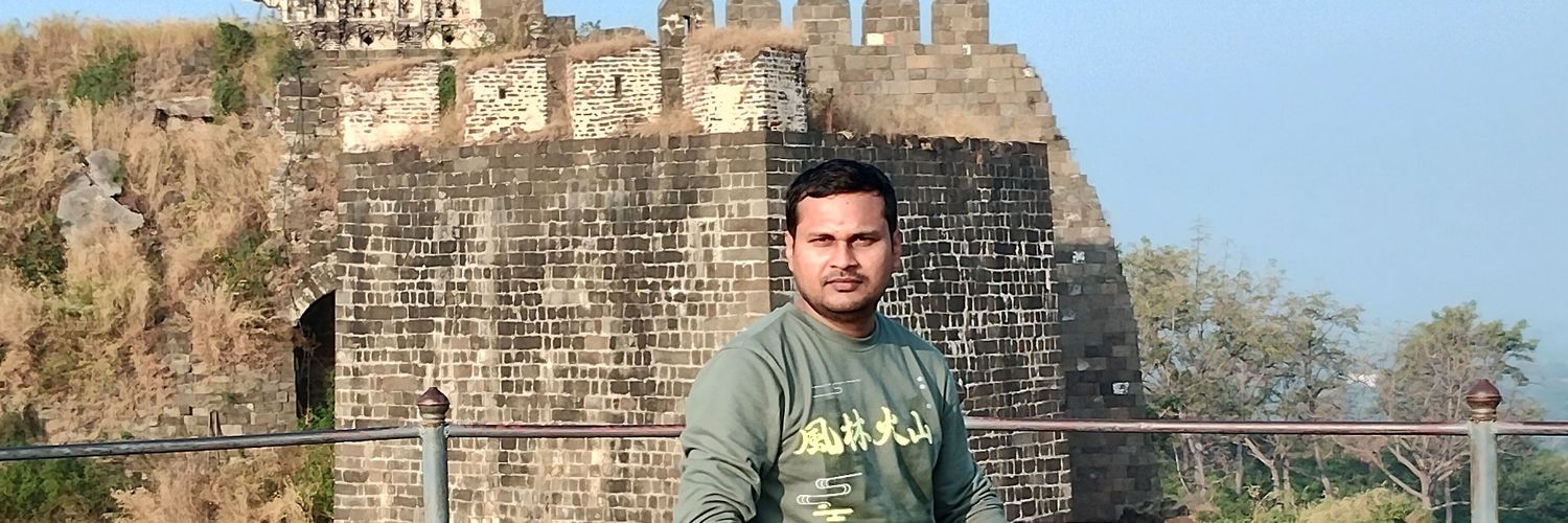 pradeepmaurya_'s profile banner image