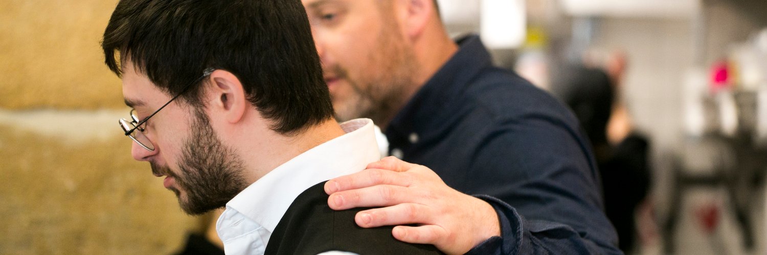 Les Extraordinaires banner