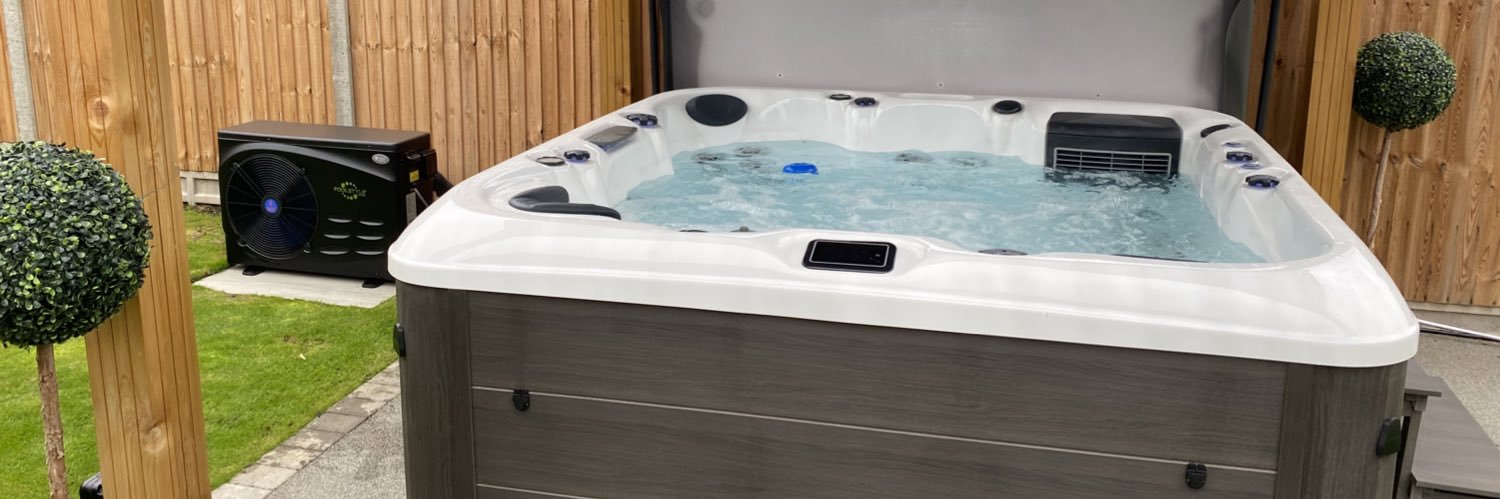 UKHotTubs's profile banner image