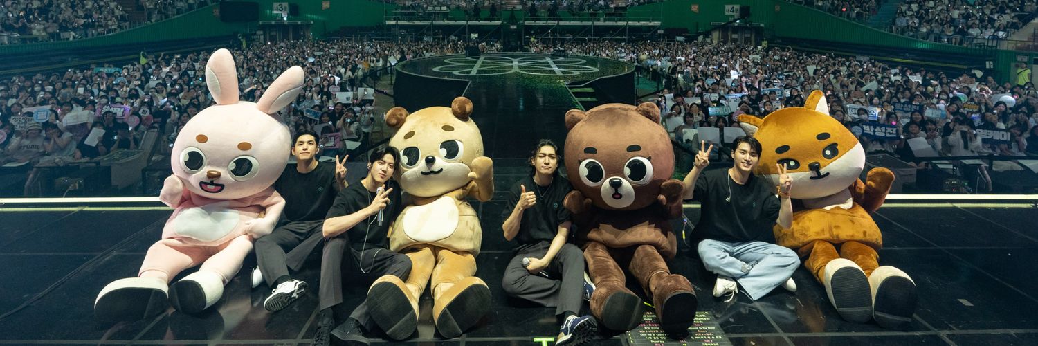 daysforme's profile banner image