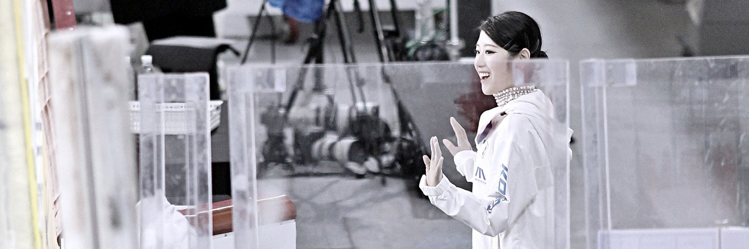 leaninseeker's profile banner image
