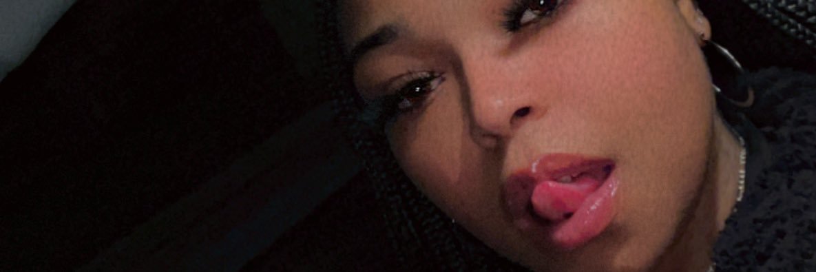 MimiHoward20's profile banner image