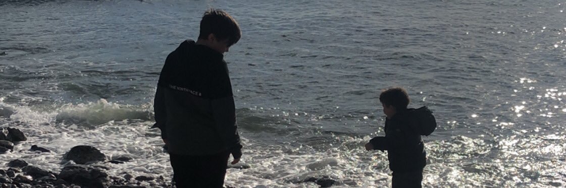 tellnoble's profile banner image