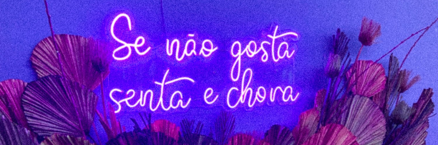 luanaschiffler's profile banner image