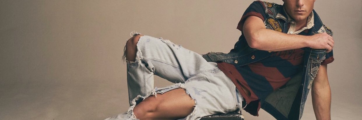 🕒𝘊𝘰𝘥𝘺 𝘉𝘢𝘳𝘰́ banner