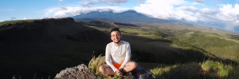 manuelolivars's profile banner image