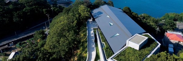 CasaBRUTUS Profile Banner