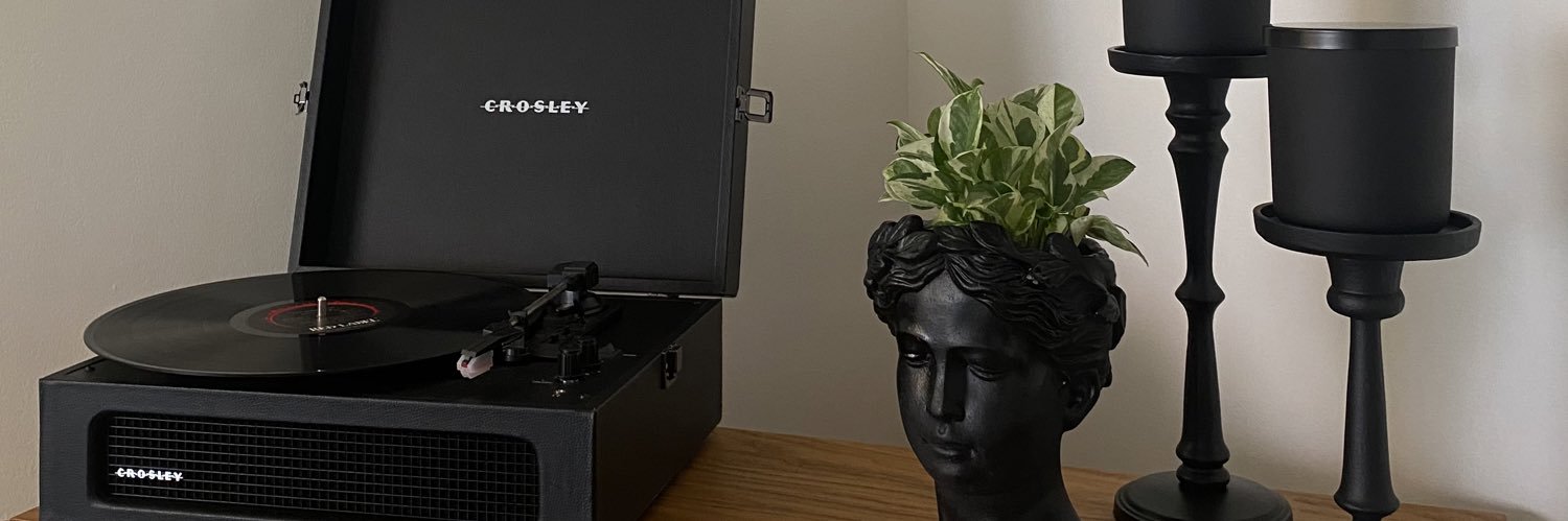 Steve_Sobs's profile banner image