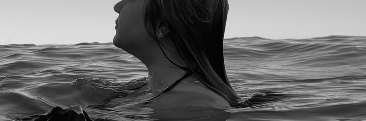 yasminmoser_'s profile banner image