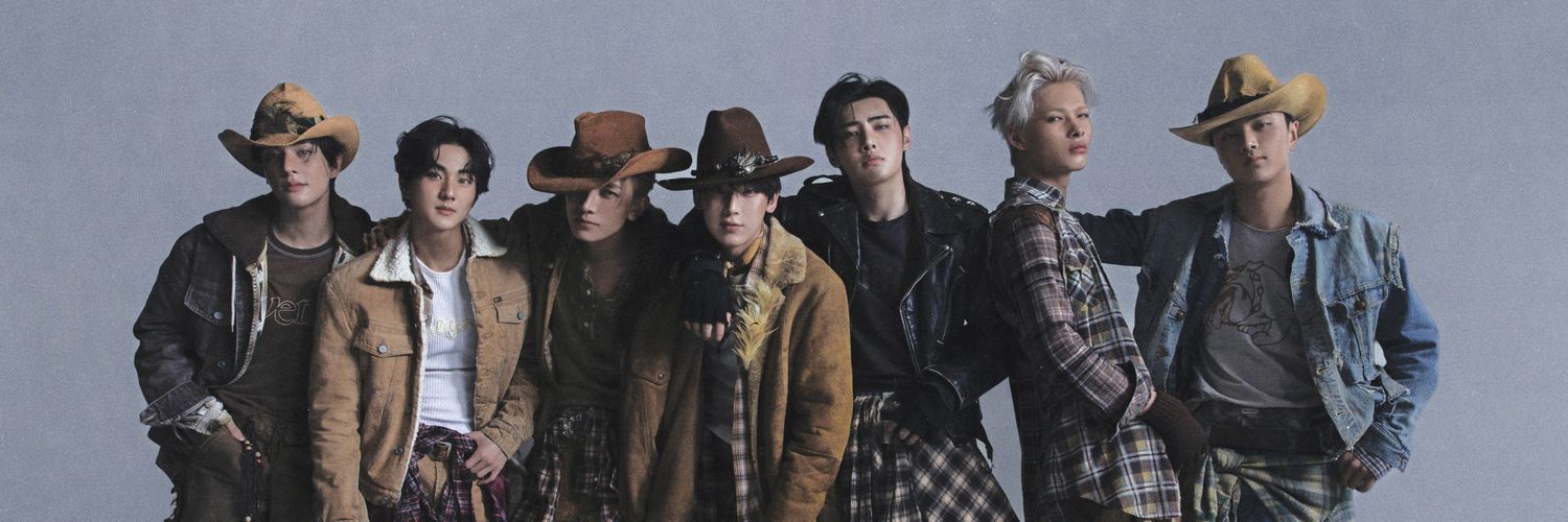 lynzhoon's profile banner image