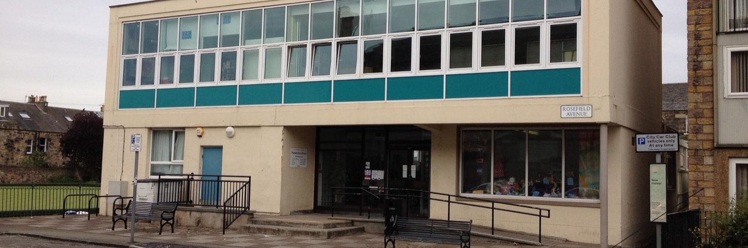 Porty Library = Feeling less Summery! 🌞🥰 banner