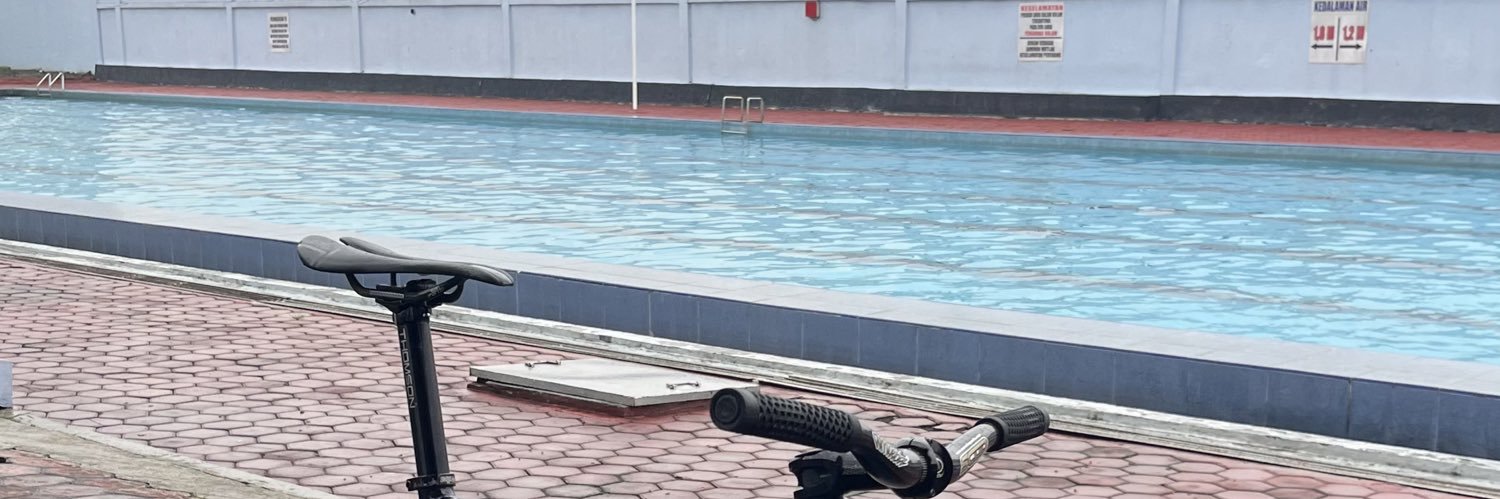 alikhoriri's profile banner image
