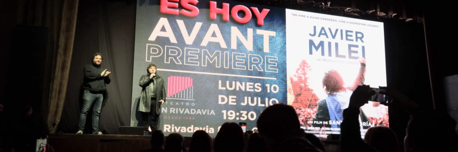 Santiago Oría's banner