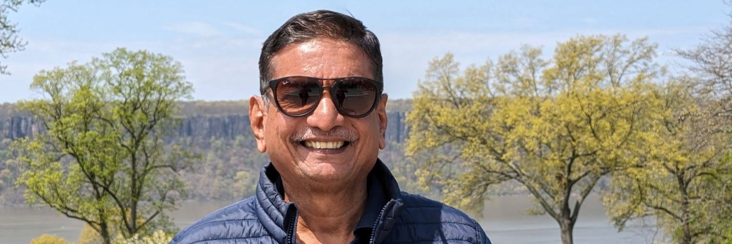 Charles Simoes banner