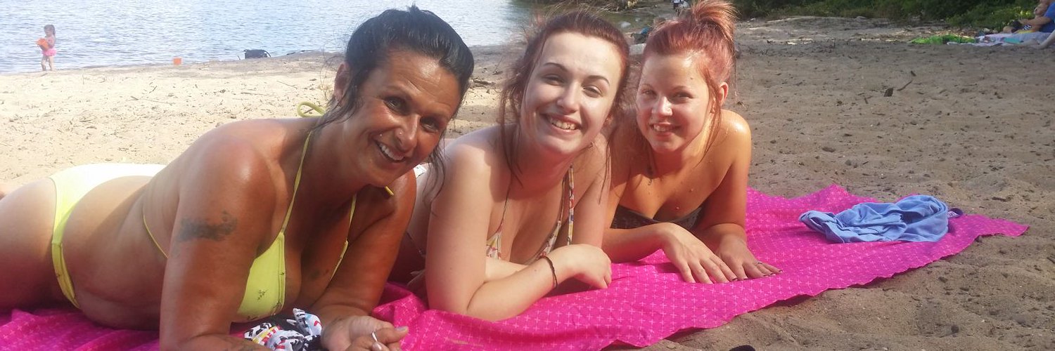 itszoebitches1's profile banner image