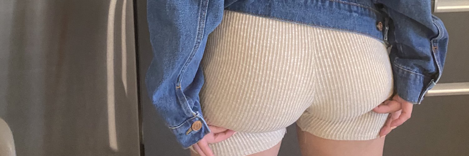 _ariannamcqueen's profile banner image