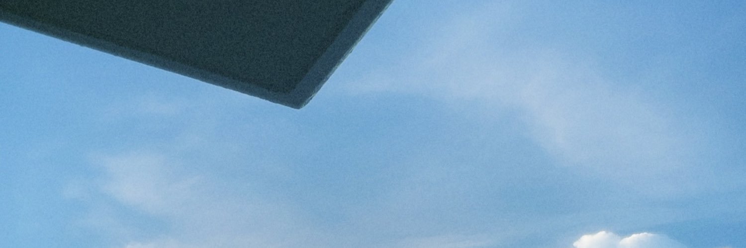吉田ビェーン banner