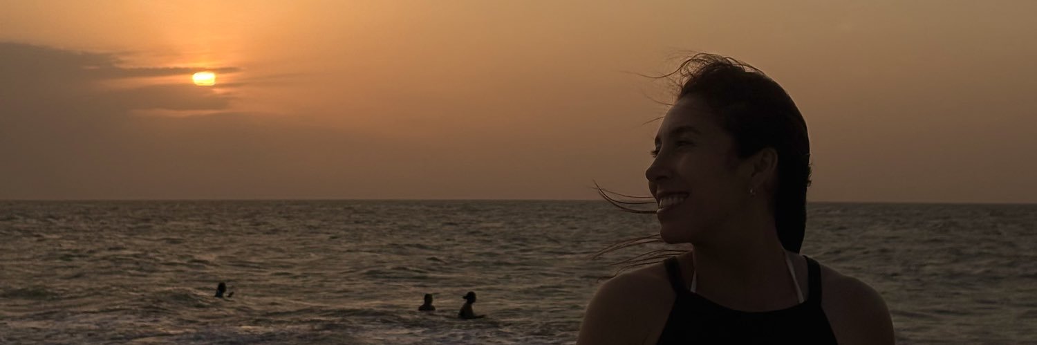 Laura200120's profile banner image