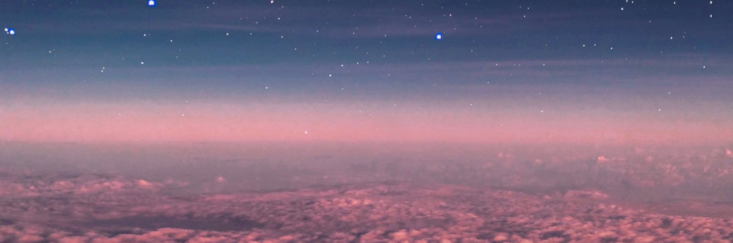 fuzzeblanket's profile banner image