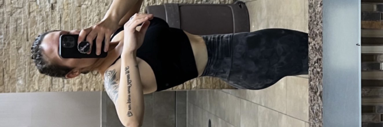 emgchae's profile banner image