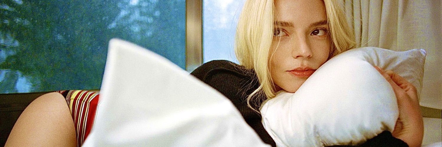 The Private Bank.⚡️ banner